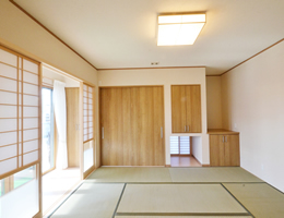 赤津ハウス